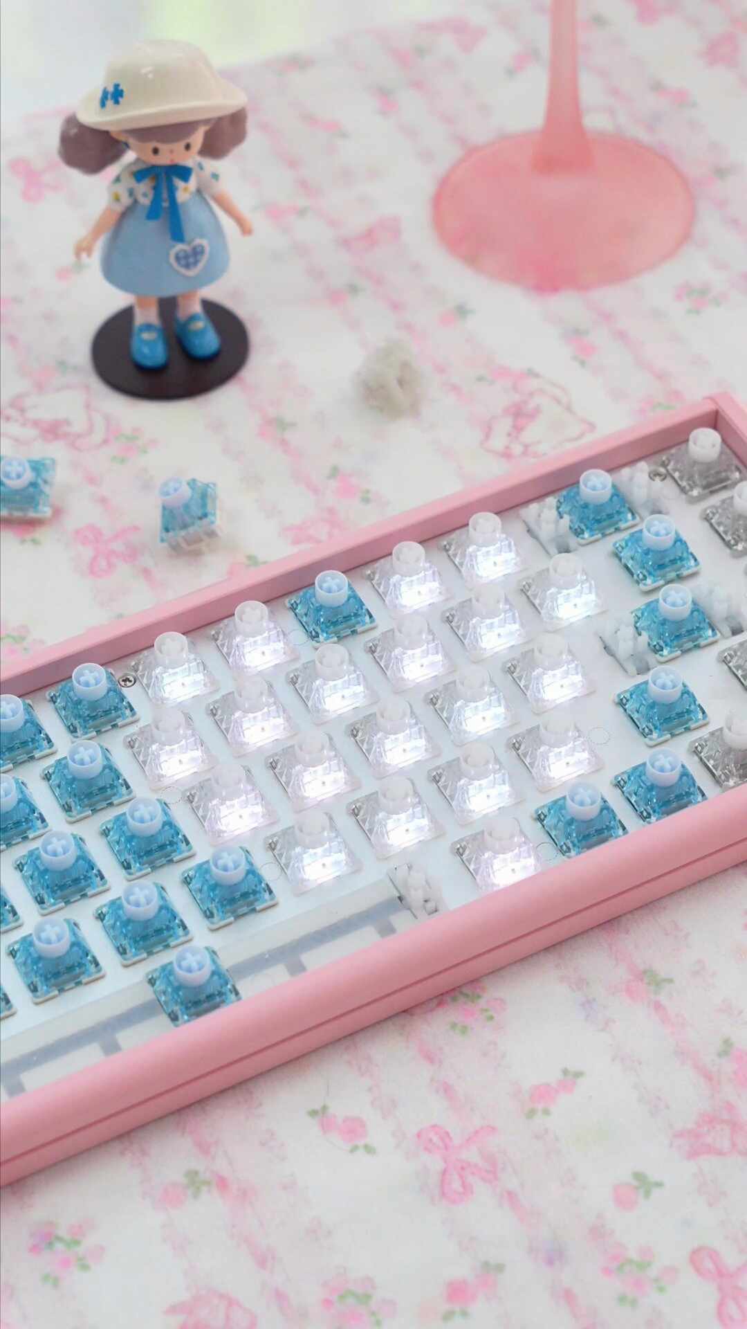 哪吒磁轴刷屏,