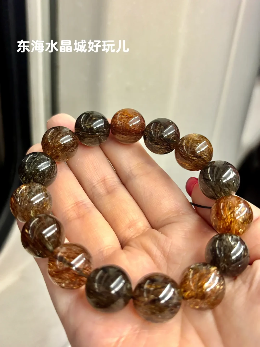 319元买的,回收只给10块:水晶热是真的,但“保值”只属于极少数