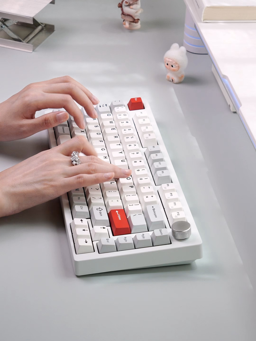 Keychron Z5 Ultra 8K 上市两周:把规格和真实反馈对齐后,「双 8K」其实是它最不重要的卖点