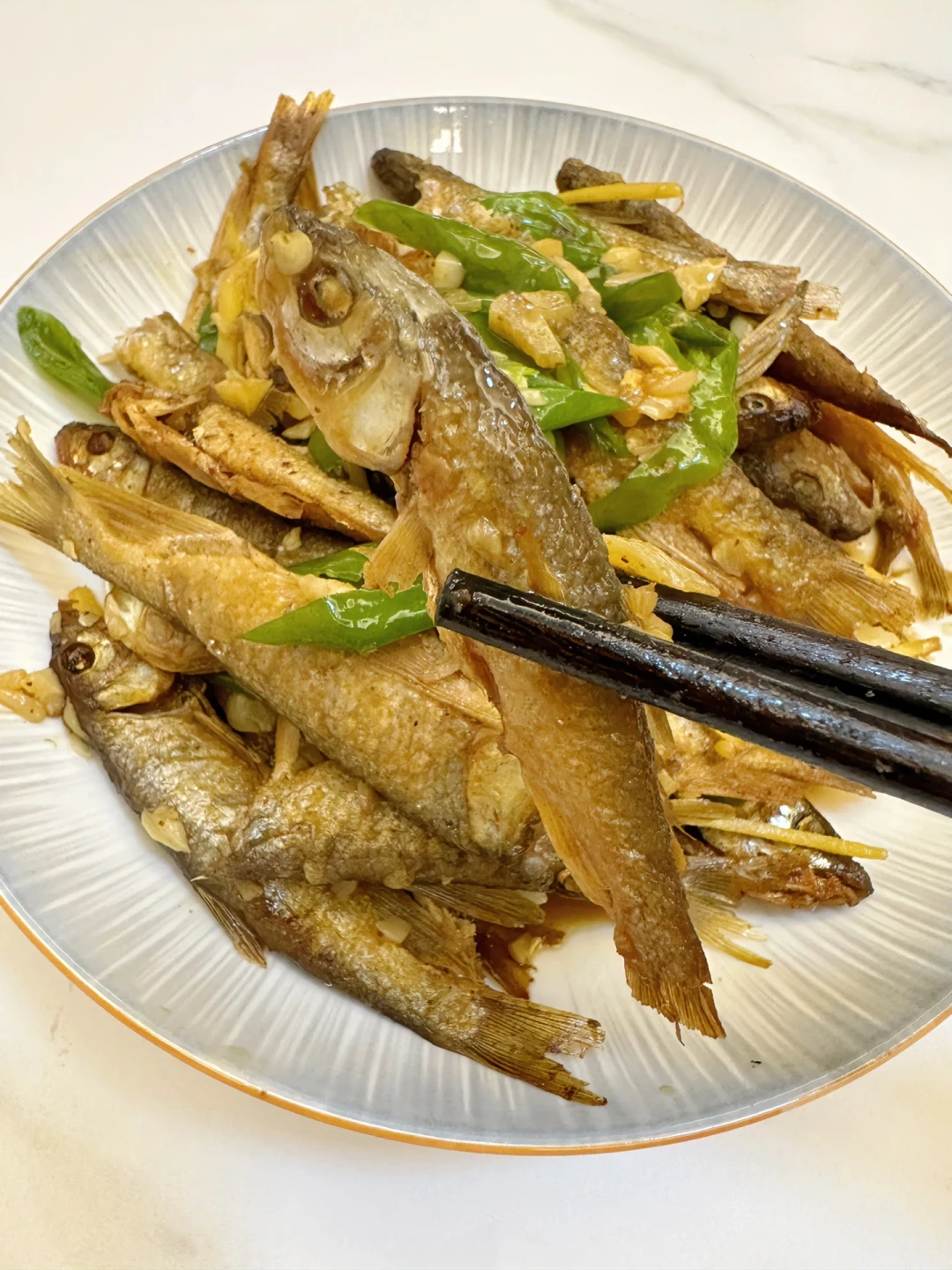 “鱼中极品”马口,为什么从菜市场消失了:自己钓到的,吃不吃先看这3点