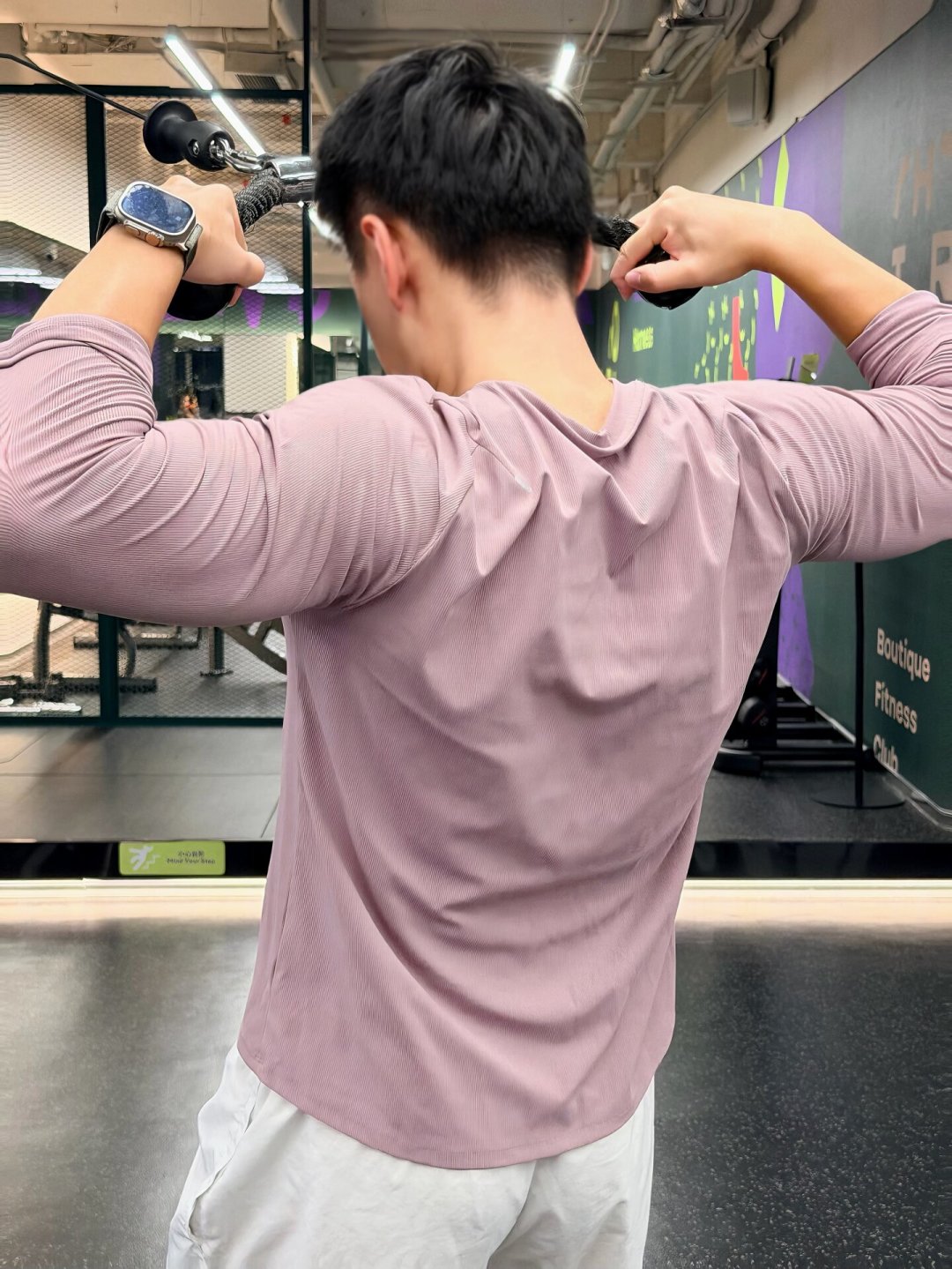 肌肉狗换季选购:十几款按场景挑,避开尺码坑,早秋「酱紫」可以看
