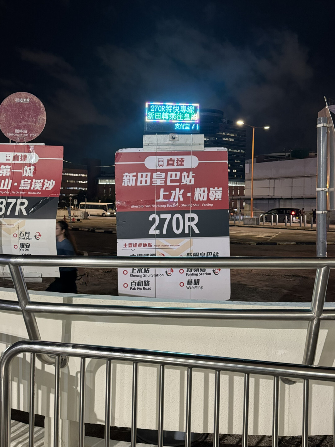 刘德华红馆跨年连开20场:内地华迷值得去吗?先把这笔账算清楚