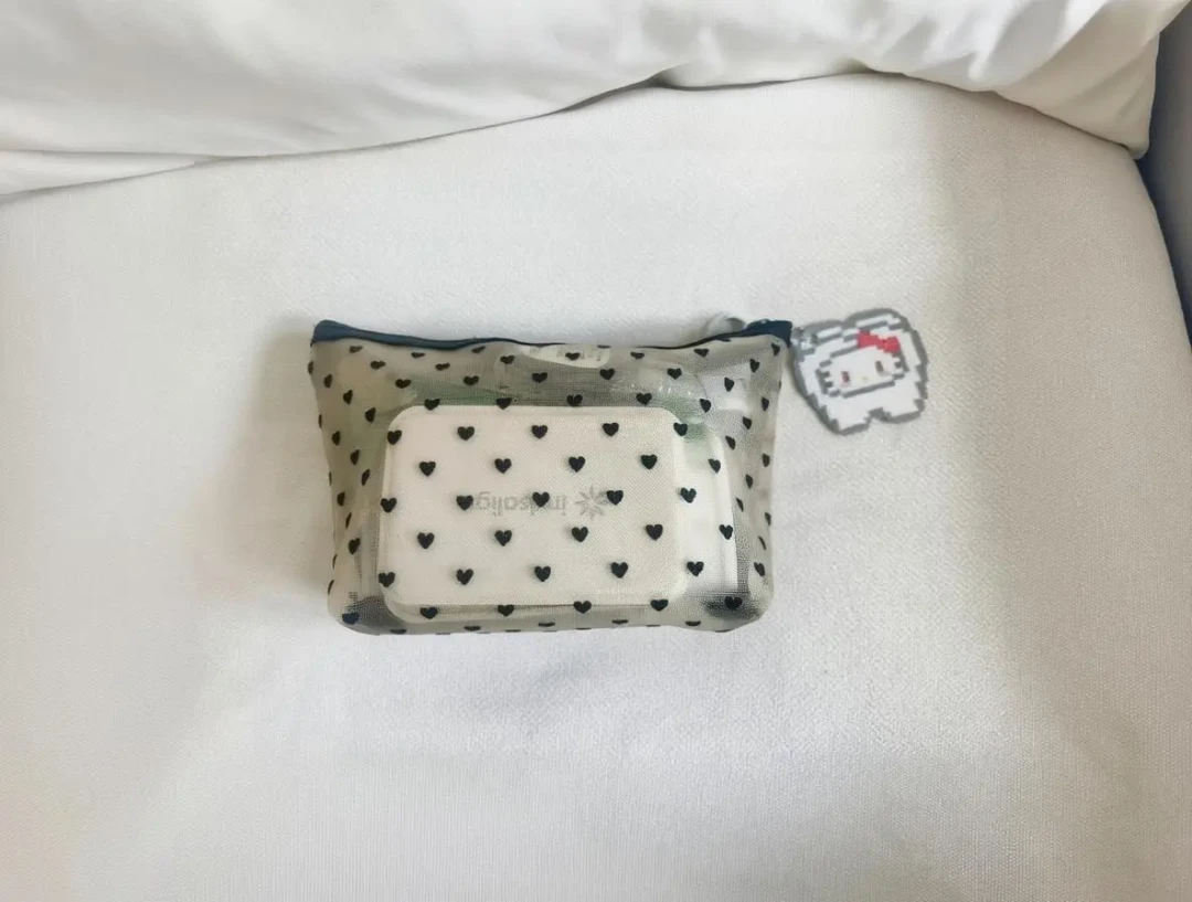几十块的泡腾片,泡断了800块的保持器:吵了俩月的牙套清洗争议,今天说清楚