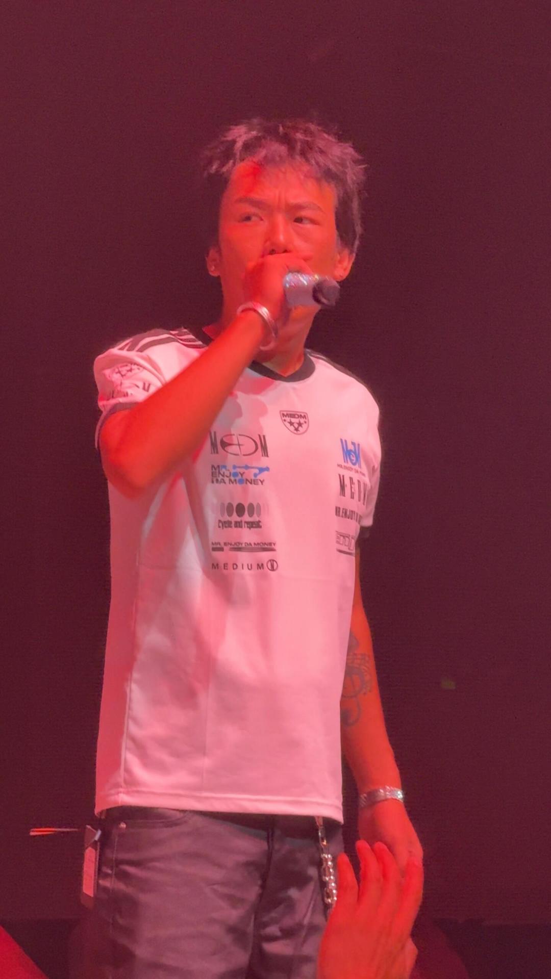 2026年看诺米得去夜店了：商演门票不是票，是卡座低消——值不值、怎么蹲，一次说清
