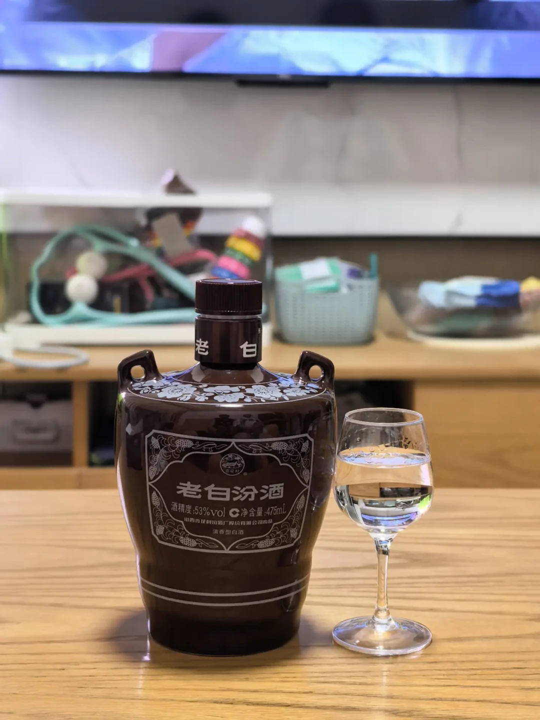 老白汾10和封坛15差40块,这钱该不该加?先看酒友圈的真实分歧