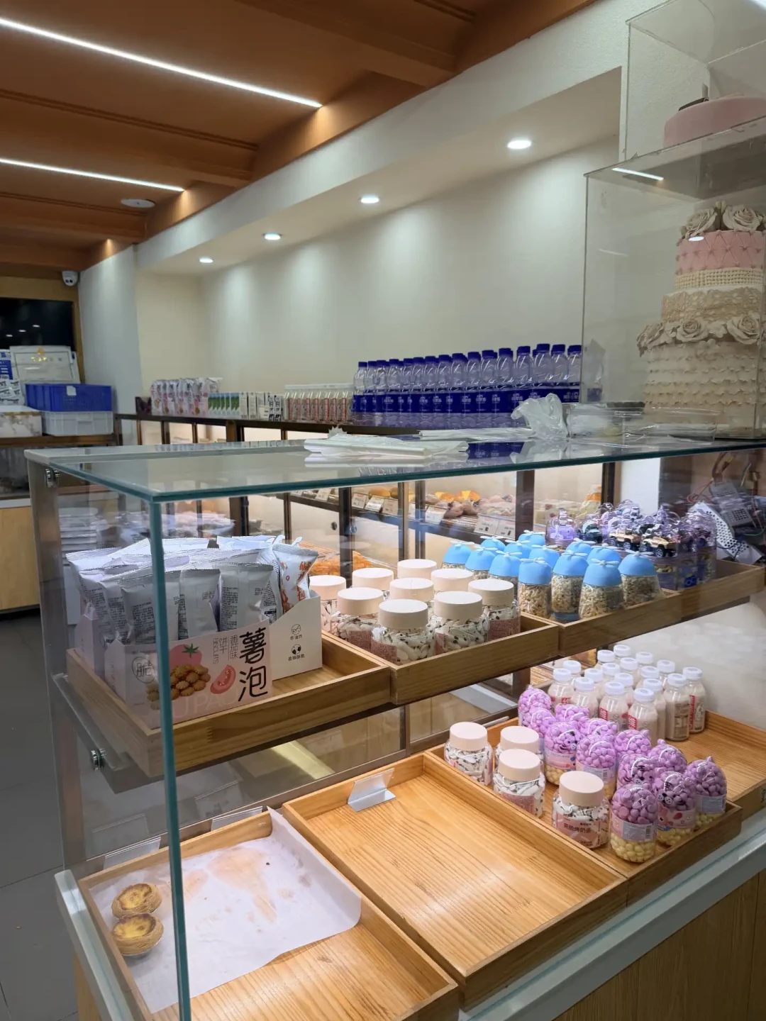 剩菜盲盒又刷屏了:9块9一袋面包,是捡漏还是踩雷,上车前先看这篇