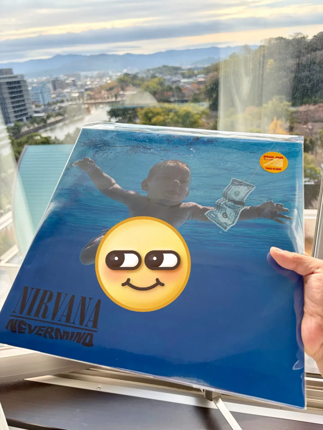 《Nevermind》下个月满35岁:涅槃的唱片,先看懂版本再花钱
