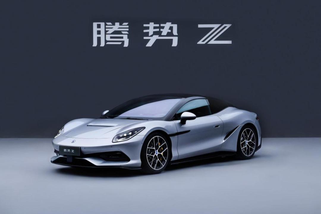 68万买性能，20万买乐趣：成都车展上的“平民跑车”，分成了两条路