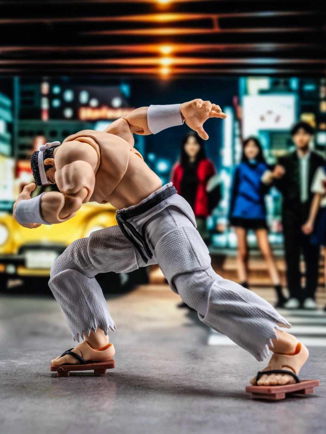 半喊「百元价位新王」，半喊「脆成饼干」：入坑StormToys前，先看这份避坑清单