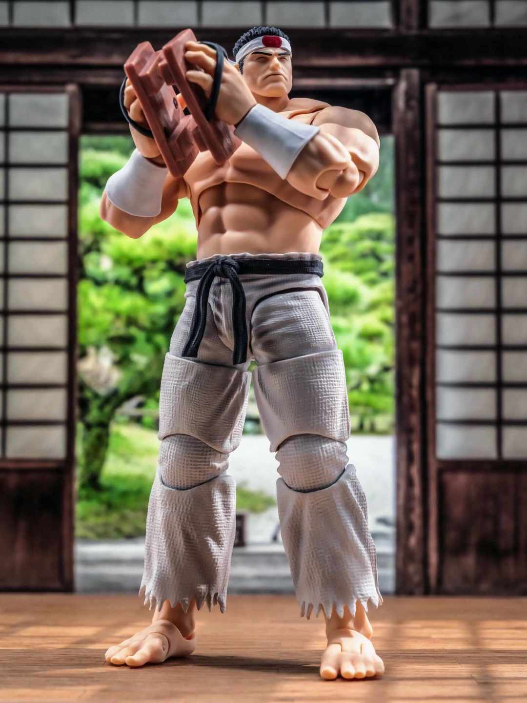 半喊「百元价位新王」，半喊「脆成饼干」：入坑StormToys前，先看这份避坑清单