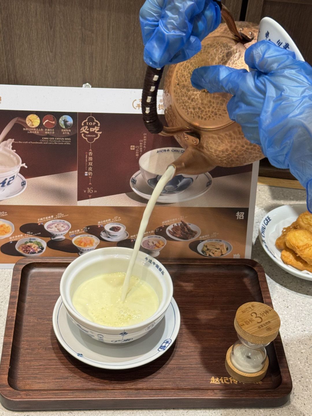 赵记传承：一半人喊排队王，一半人吐槽照骗，到底该怎么点