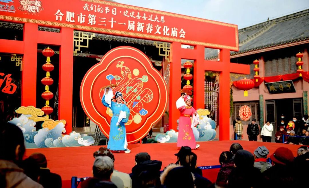 班红涛带火了庐剧，被圈粉的新戏迷怎么入坑？三路门道、入门剧目和10块钱的现场