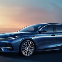 吉利银河A7新款申报！车长加长+极速205km/h，年内上市硬刚比亚迪秦L