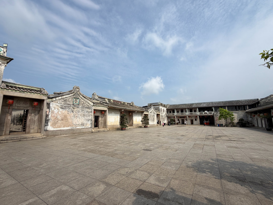 《给阿嬷的情书》票房破20亿带火潮汕古建：老厝最值钱的部分，在你的头顶上