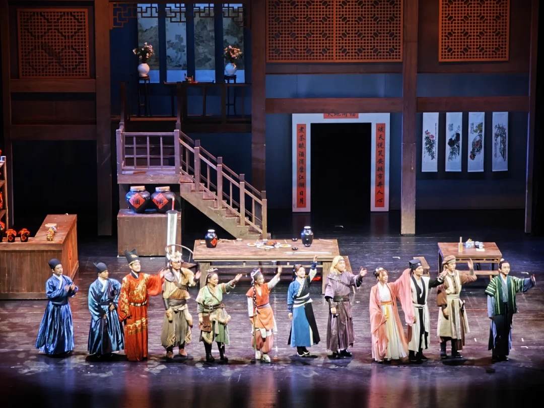 20年后同福客栈重开张:《武林外传》20周年舞台剧首轮巡演收官,这碗情怀值不值票价?