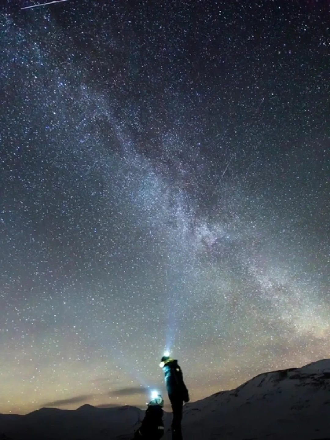 明年宝瓶座η流星雨撞上朔月！我把今年剩下流星雨的月相全算了一遍，最该熬夜的是12月14日