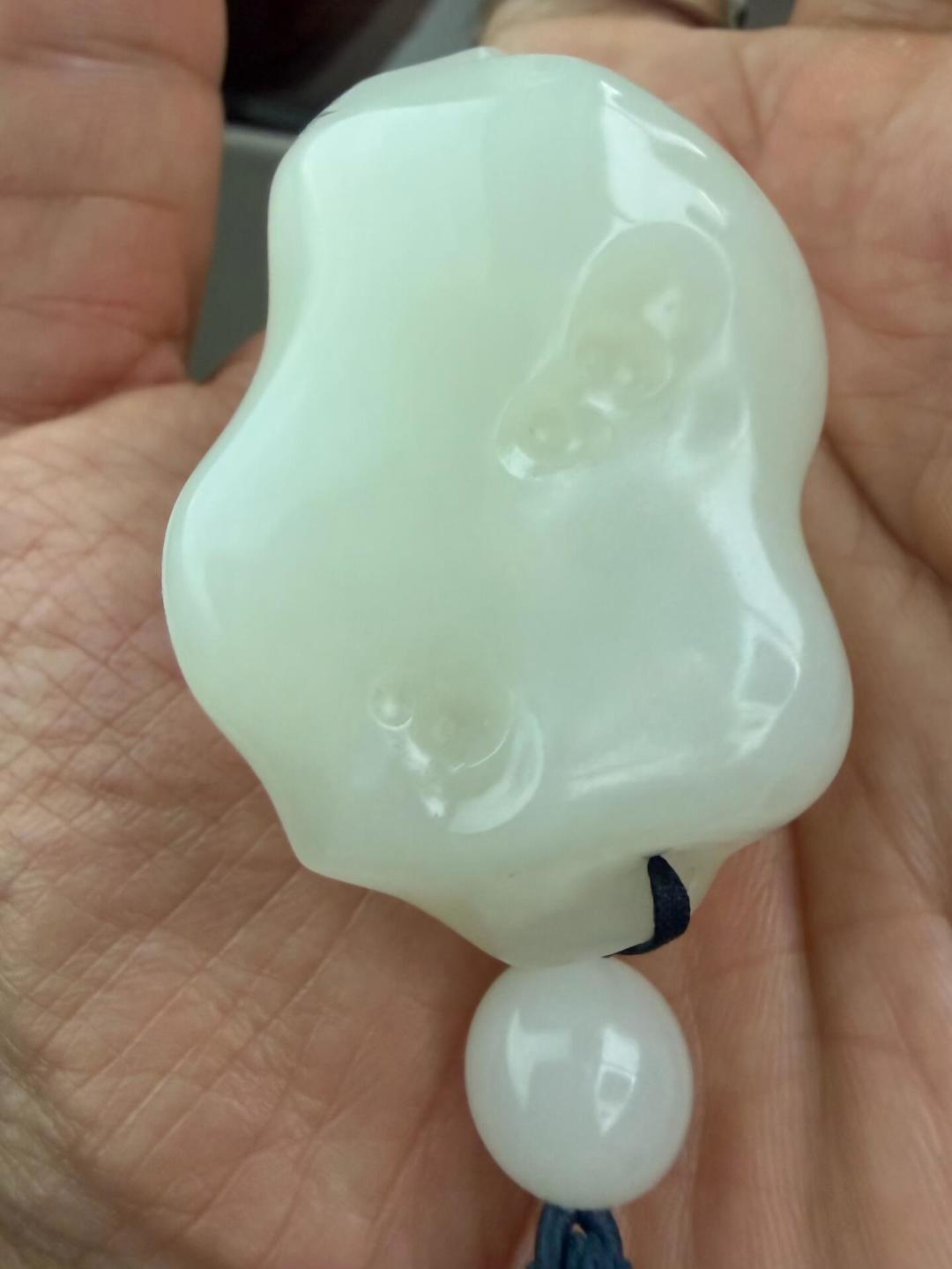 盘玉到底能不能把玉盘出变化？和田玉圈两派吵了很久，这次一次说透