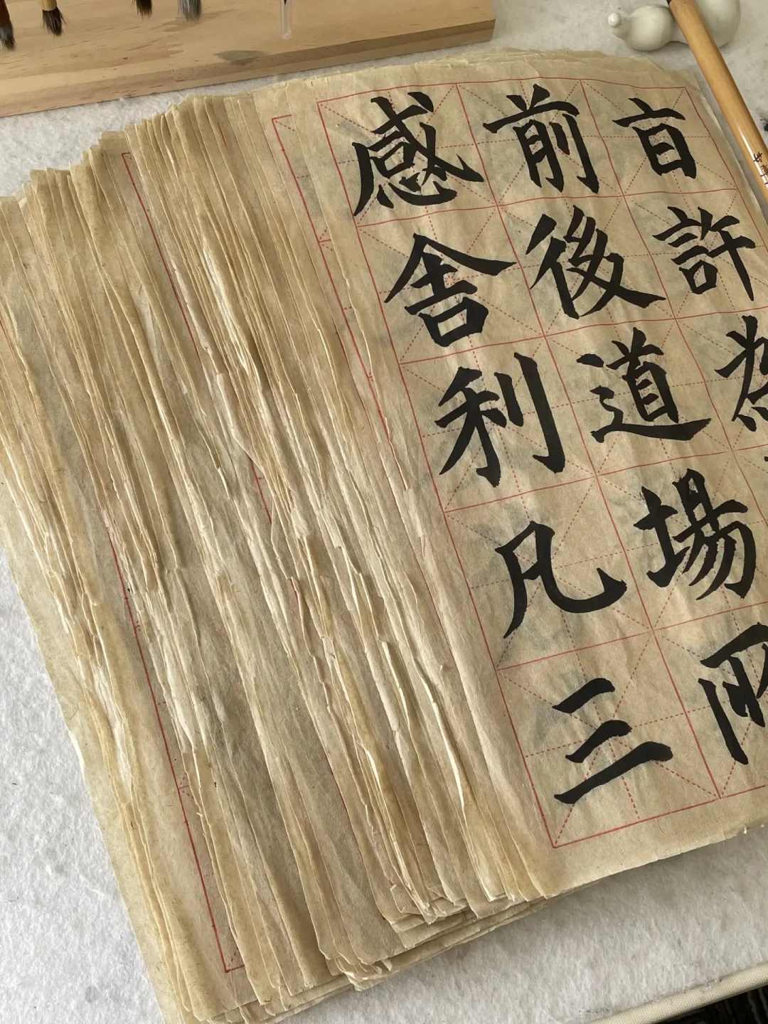 成年人自学毛笔书法,第一年到底花多少钱?装备、字帖、报班三条路线我算清了