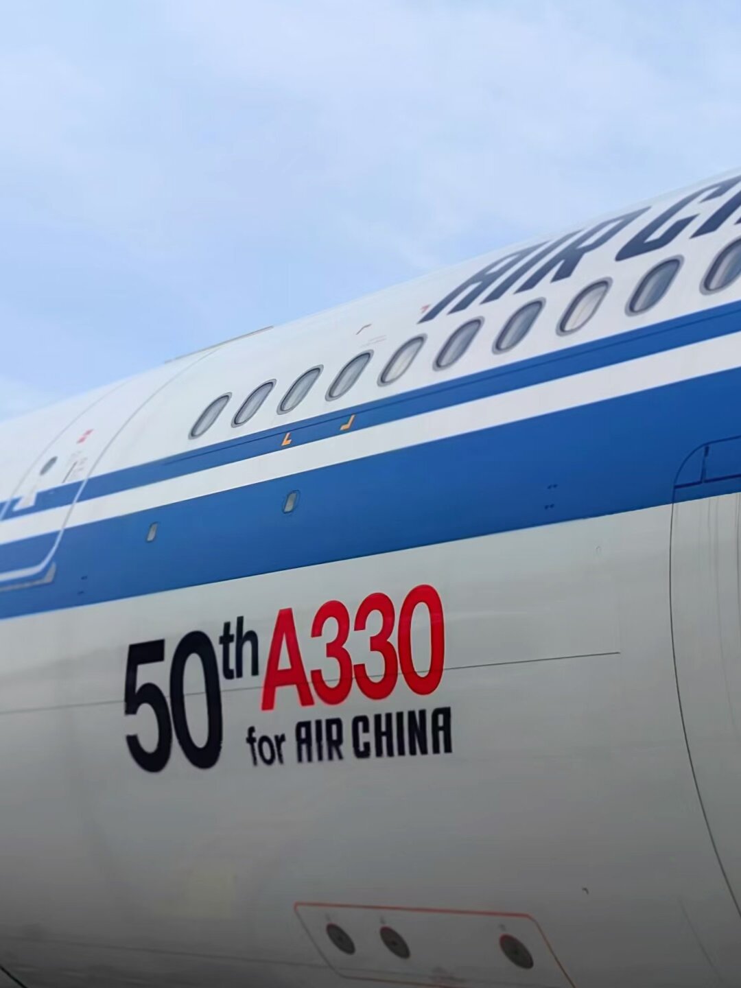 中罗20多年来首条直飞9月4日开航:国庆往返5400元,但这个签证真的要趁早办