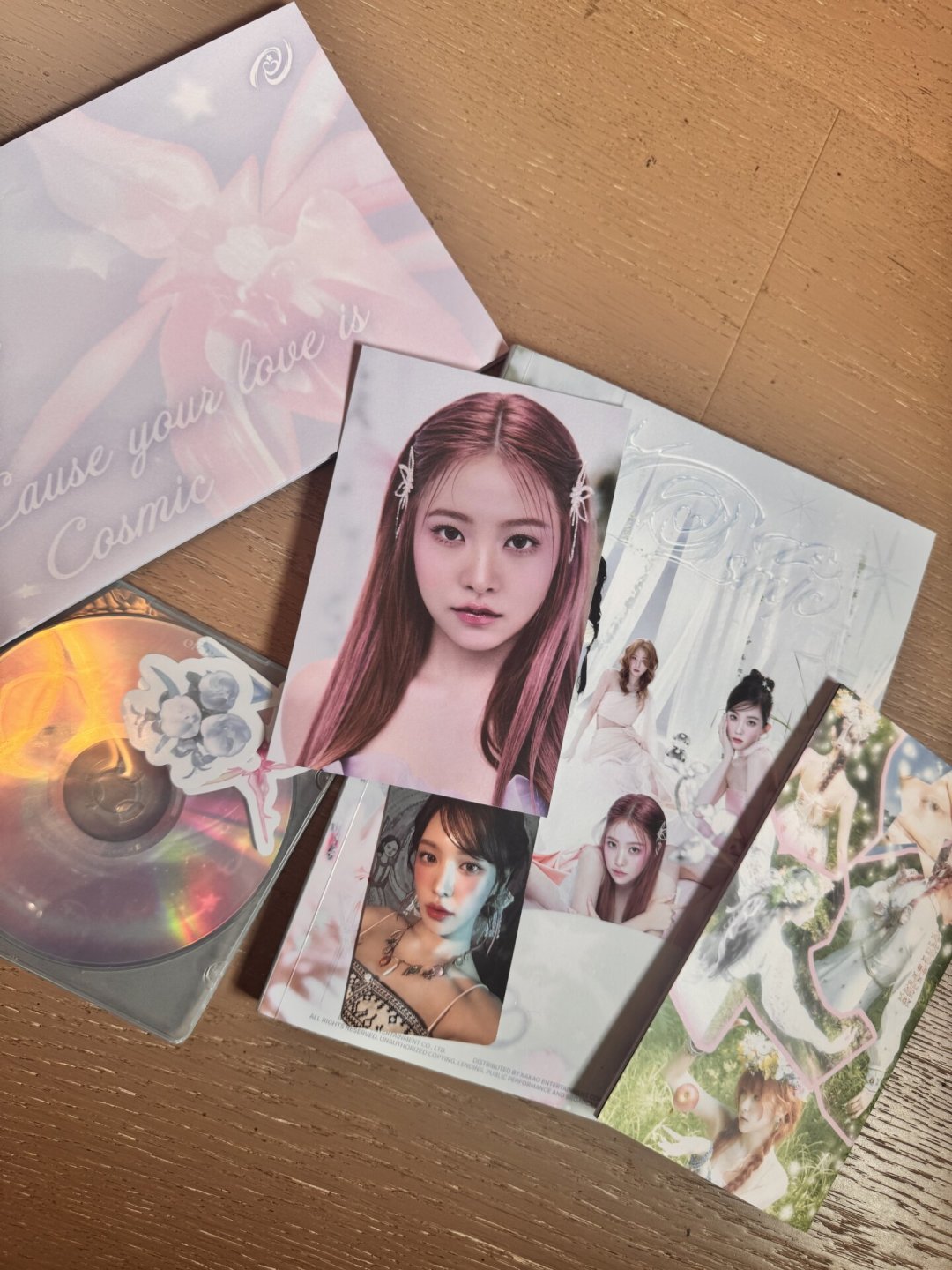 Red Velvet时隔2年2个月回归,现在补《Velvet Summer》来得及:专辑、小卡、星光卡的账都算好了
