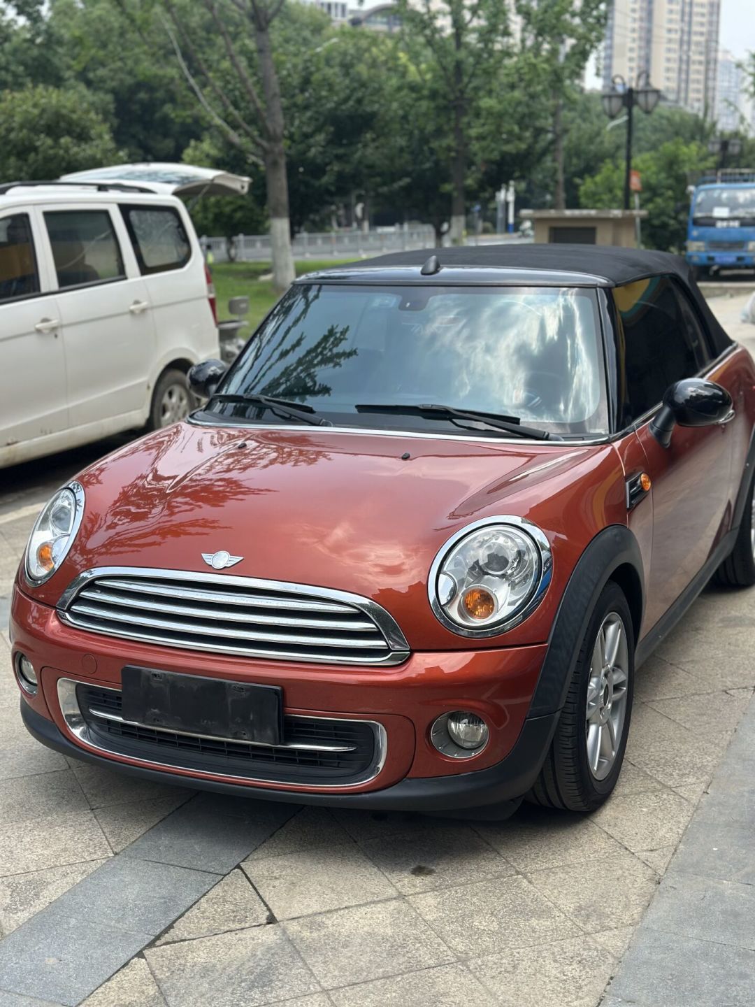 新车30.98万,二手2万:MINI敞篷三代三种命,你的开篷梦值多少钱?