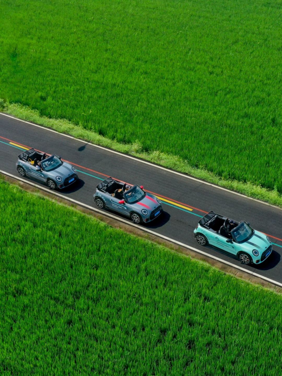新车30.98万,二手2万:MINI敞篷三代三种命,你的开篷梦值多少钱?