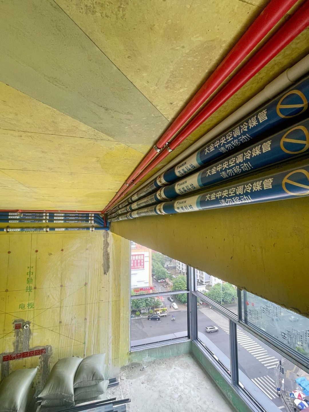 大金“展厅见”年度大促9月28日截止:翻完各地经销商的活动信息,我把“买空调送新风”分成了真让利和名义价值,交钱前先看清