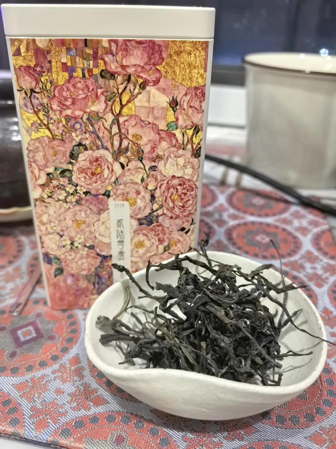 「勐海味没喝出来」拿了116赞85藏:大益新茶这条差评,一半是段位,一半是时机