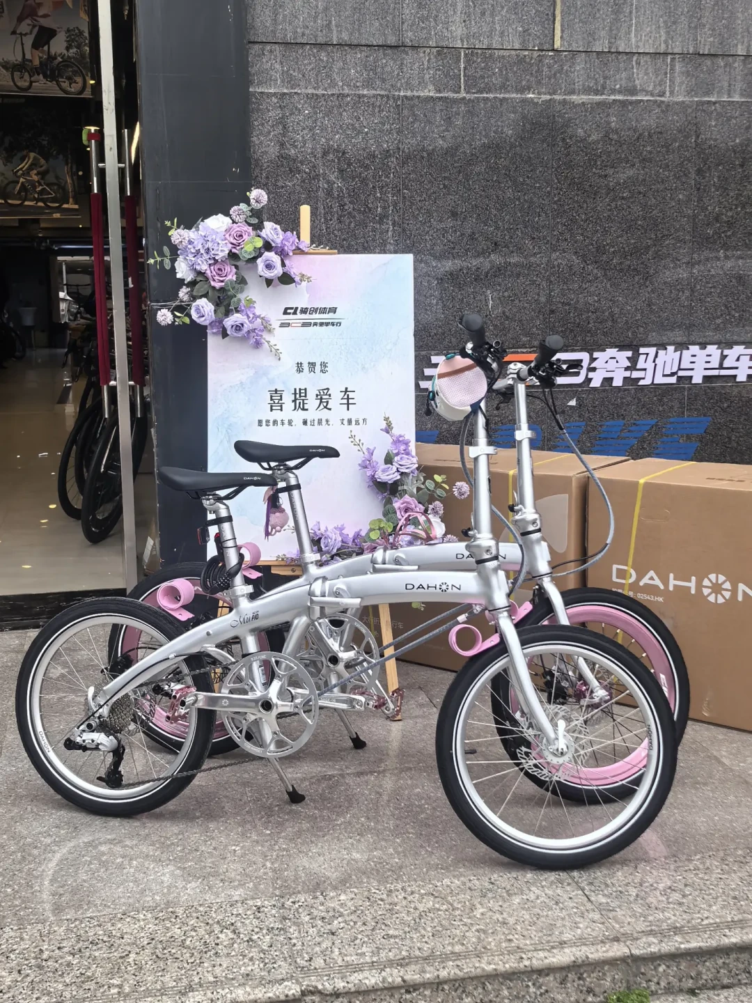 大行P10全国断货?翻了几十篇提车、等车帖才发现:缺的不是车,是配色,二手还卖得比新车贵