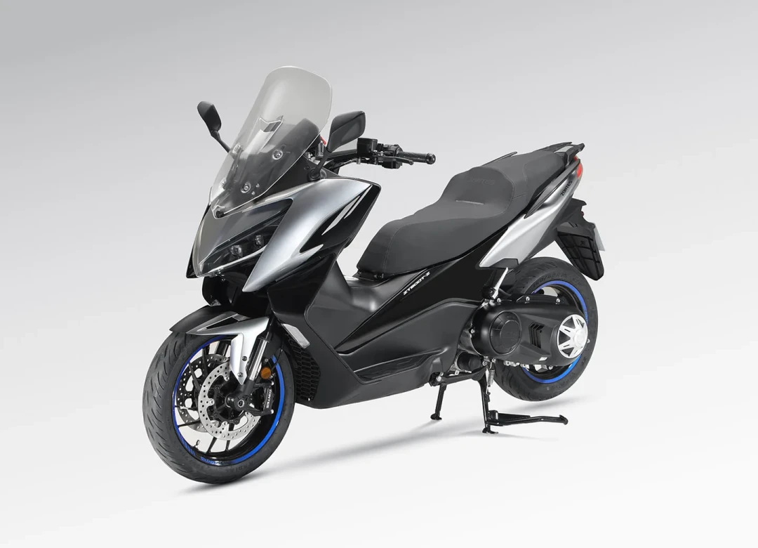 等来的不是ADV150,是“小佛沙”:NS150XC车主账本和等车人的三笔账