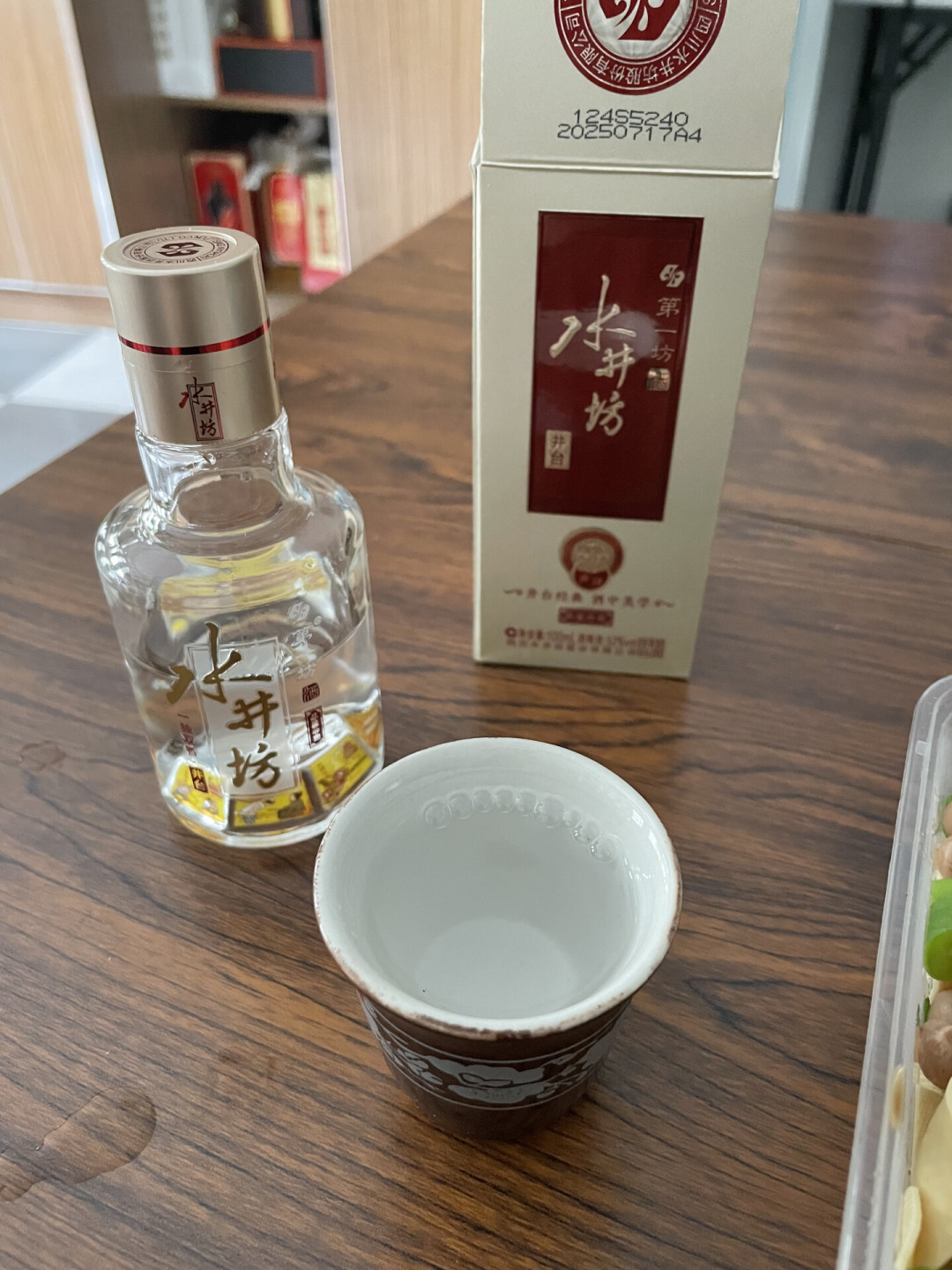 10家酒企9家利润下滑、连茅台都