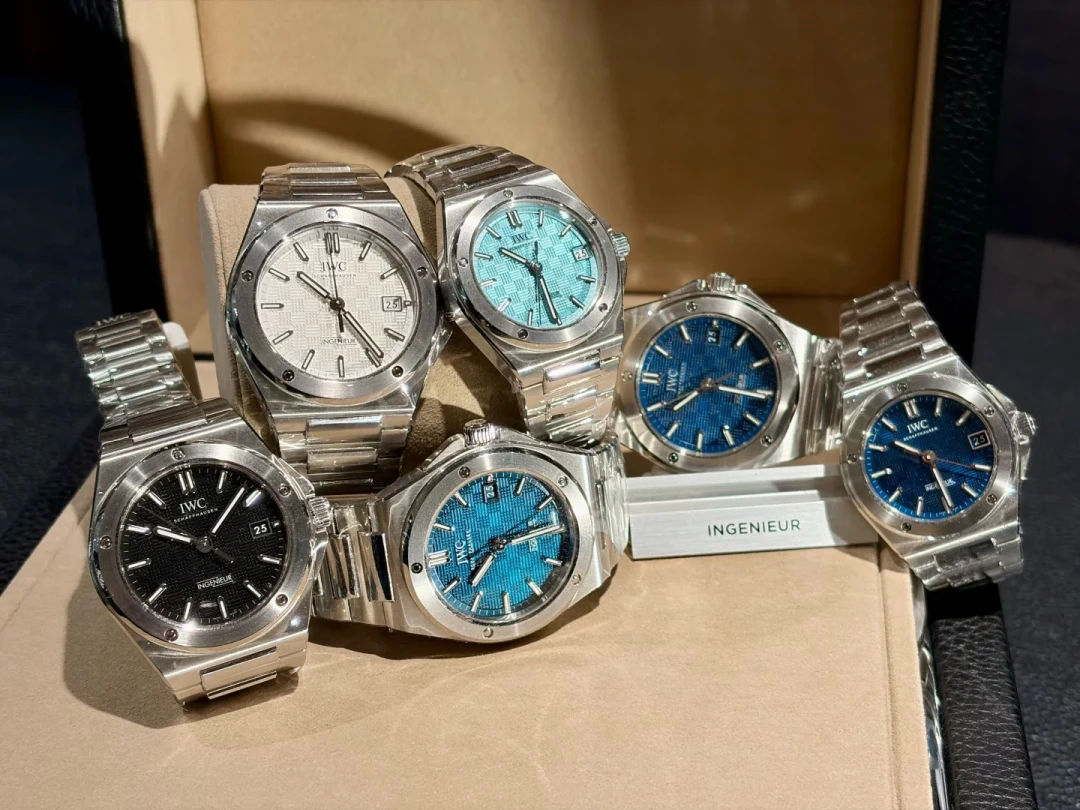 IWC官宣张真源佩戴工程师35“晴水绿”,1100条评论瞬间刷屏:把粉丝滤镜放一边,这块8万5的表有三笔账要算