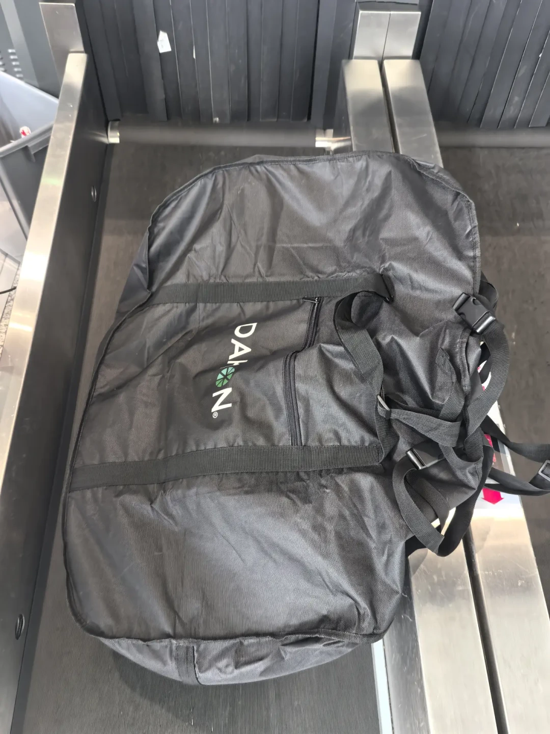 同样是折叠车,国航免费托运,有的航司要补好几百:翻完20多篇实录,国庆带车飞行前该确认的规则、费用和打包方法都在这了
