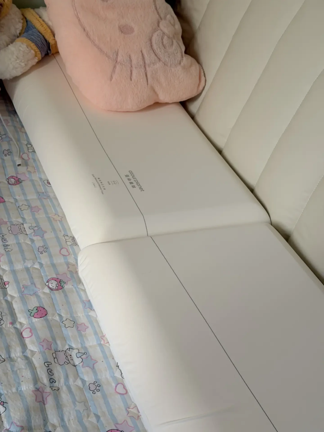 亚朵枕头“枕套套不上”的求助帖665赞:翻完30多篇帖子和121条评论,我把尺寸公式、四条路线、三条红线整理出来了