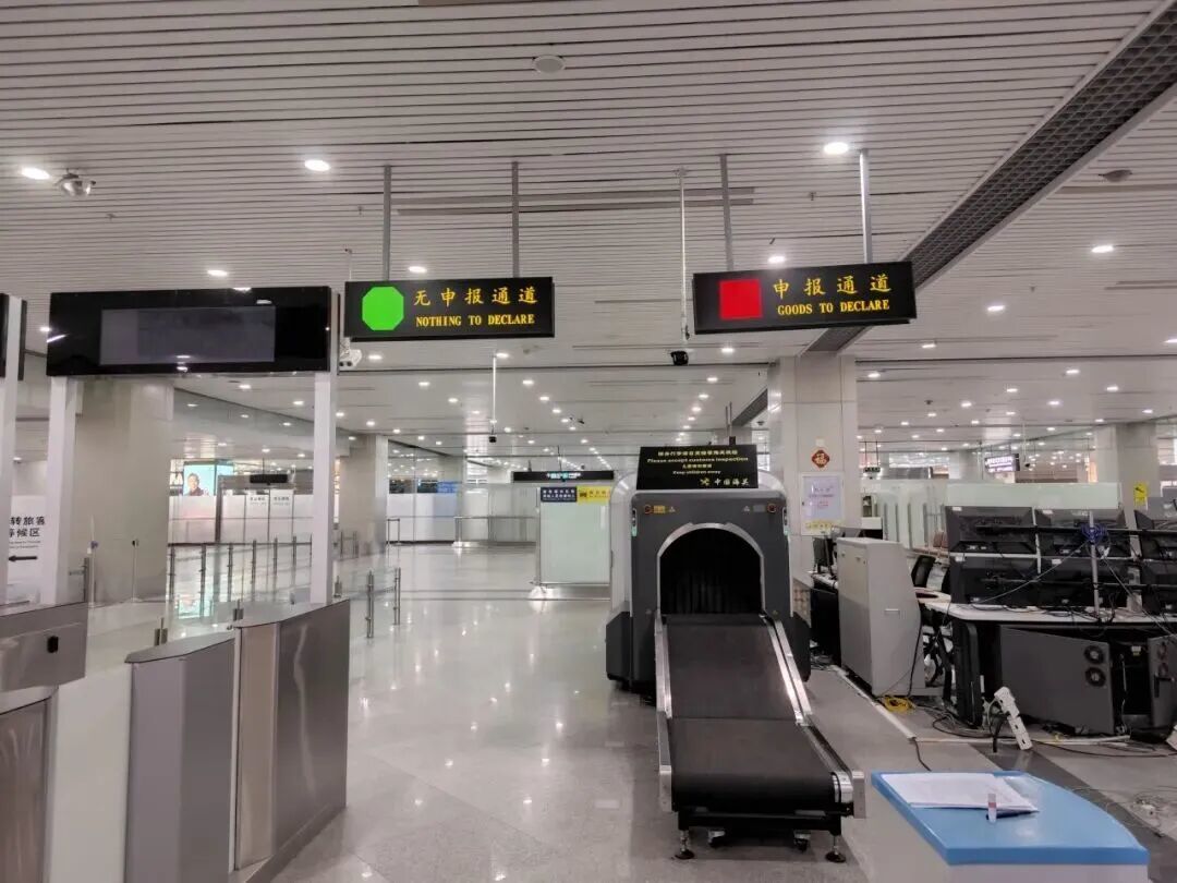 免税店买的香水回国被税:「免税」不等于「免税入境」,国庆出境购物前先算清这三笔账