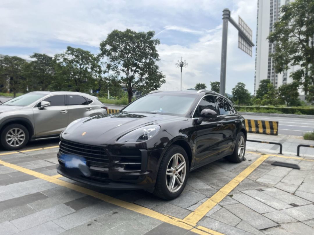 二手保时捷跌成什么样了:Macan 15.8万、帕拉梅拉8万+,但真正烧钱的三笔成本一分没降