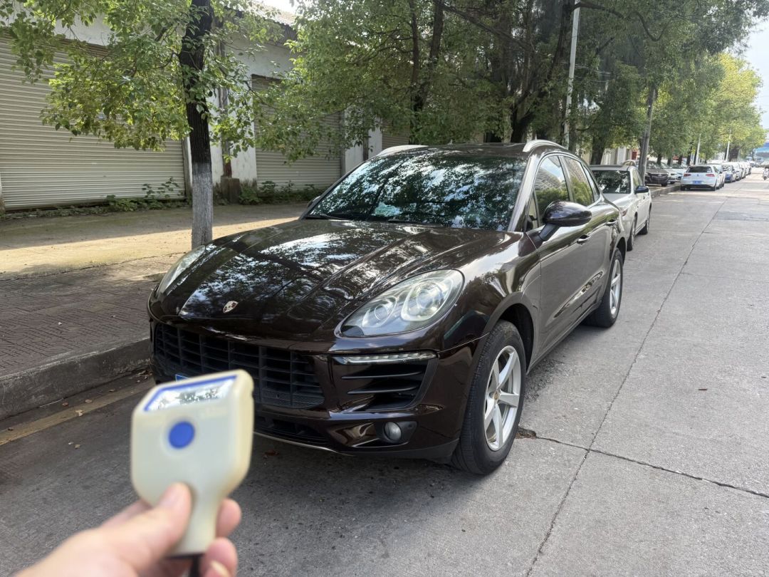 二手保时捷跌成什么样了:Macan 15.8万、帕拉梅拉8万+,但真正烧钱的三笔成本一分没降