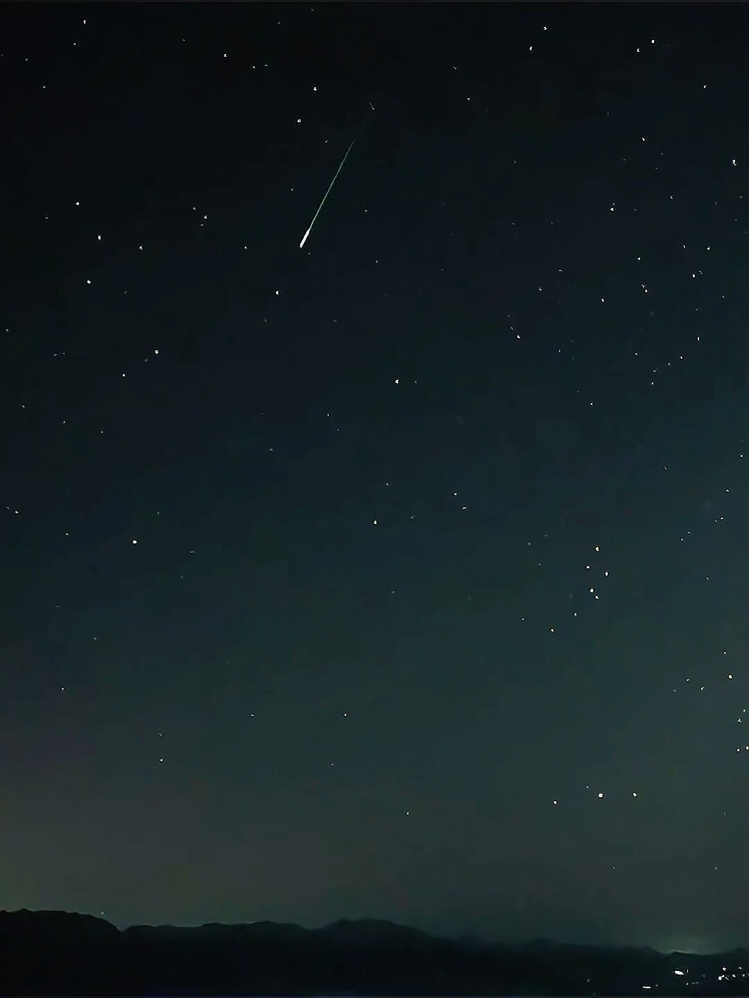 错过英仙座流星雨?2026还剩4场:2场直接跳过,1场顺路看,唯一值得定闹钟的双子座,极大偏偏撞上周一