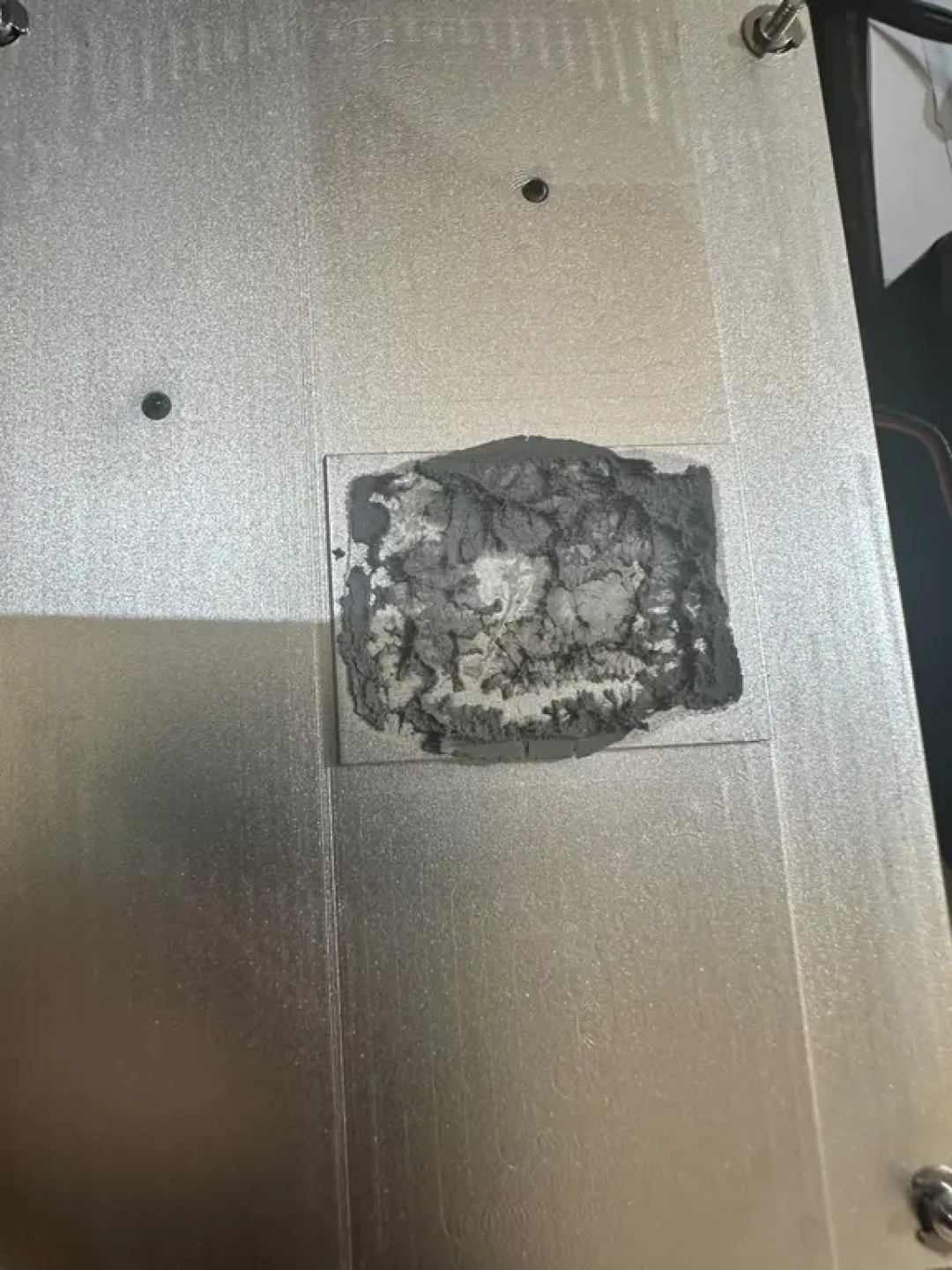 极空间CPU夏天飙到90度,要烧了?翻遍全网帖子:多数不用拆,除非出现这3个信号