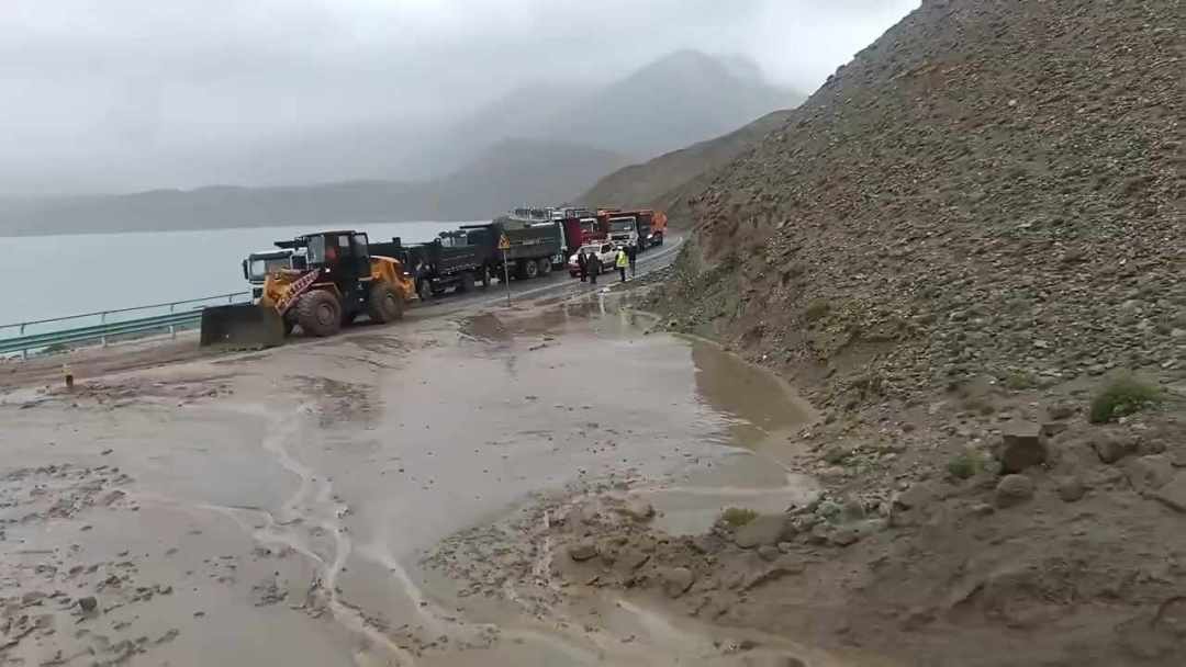 九月摩旅不是说走就走:8月已有7条山路中了招,出发前先看看这份清单