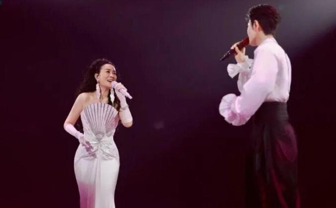 每城只演一场,抢不到没有补场:那英巡演九城进度盘完,成都站8月26日开抢