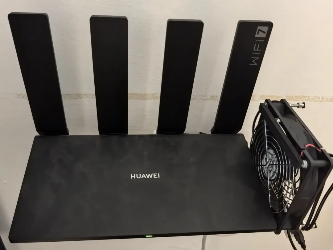 出伏了,高温还没完:家里WiFi晚上变卡、断流,先自查是不是“热断流”,再看0元起的对策