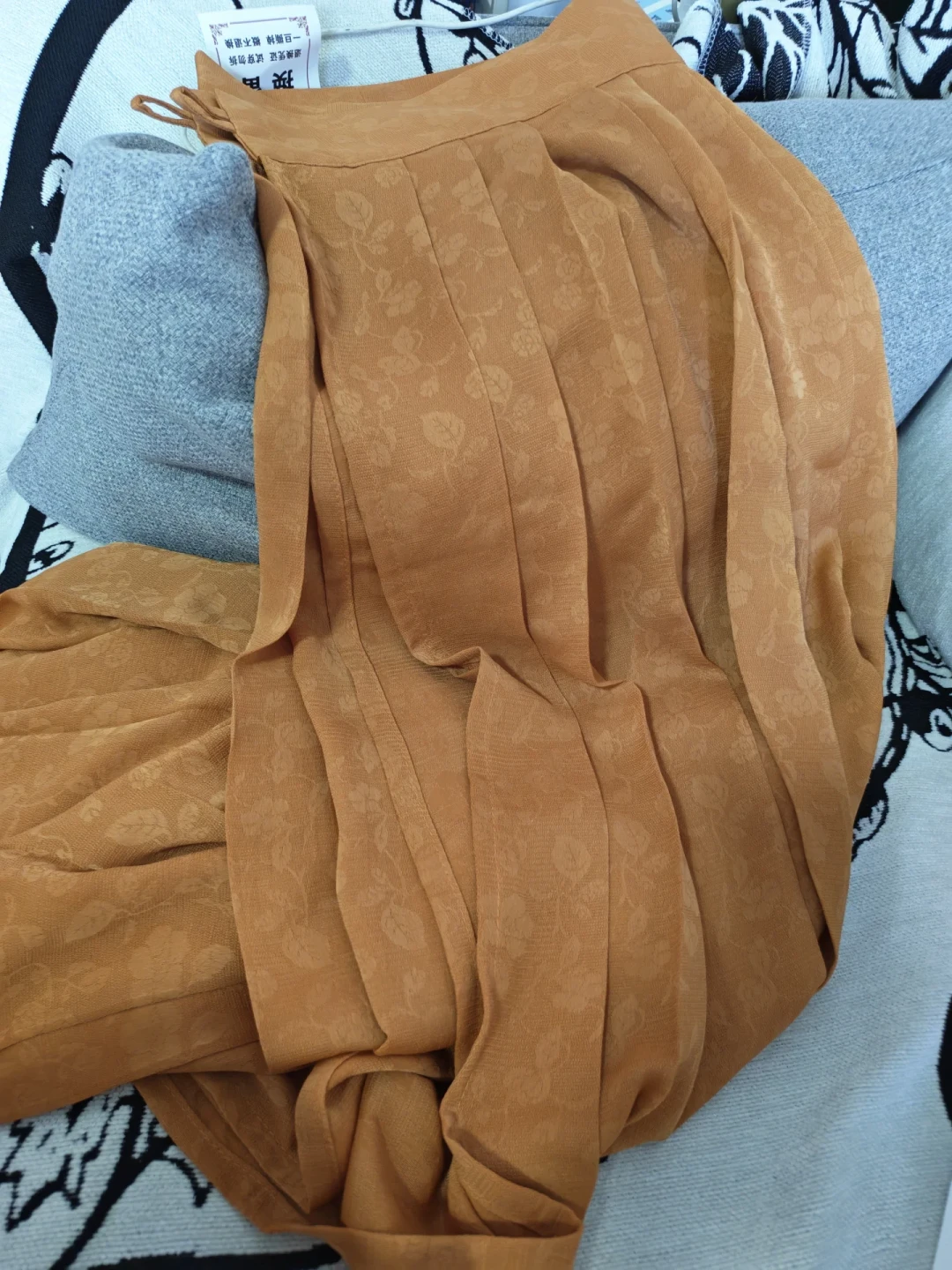 九月汉服五折又刷屏了:值得等,但先看清这3件事