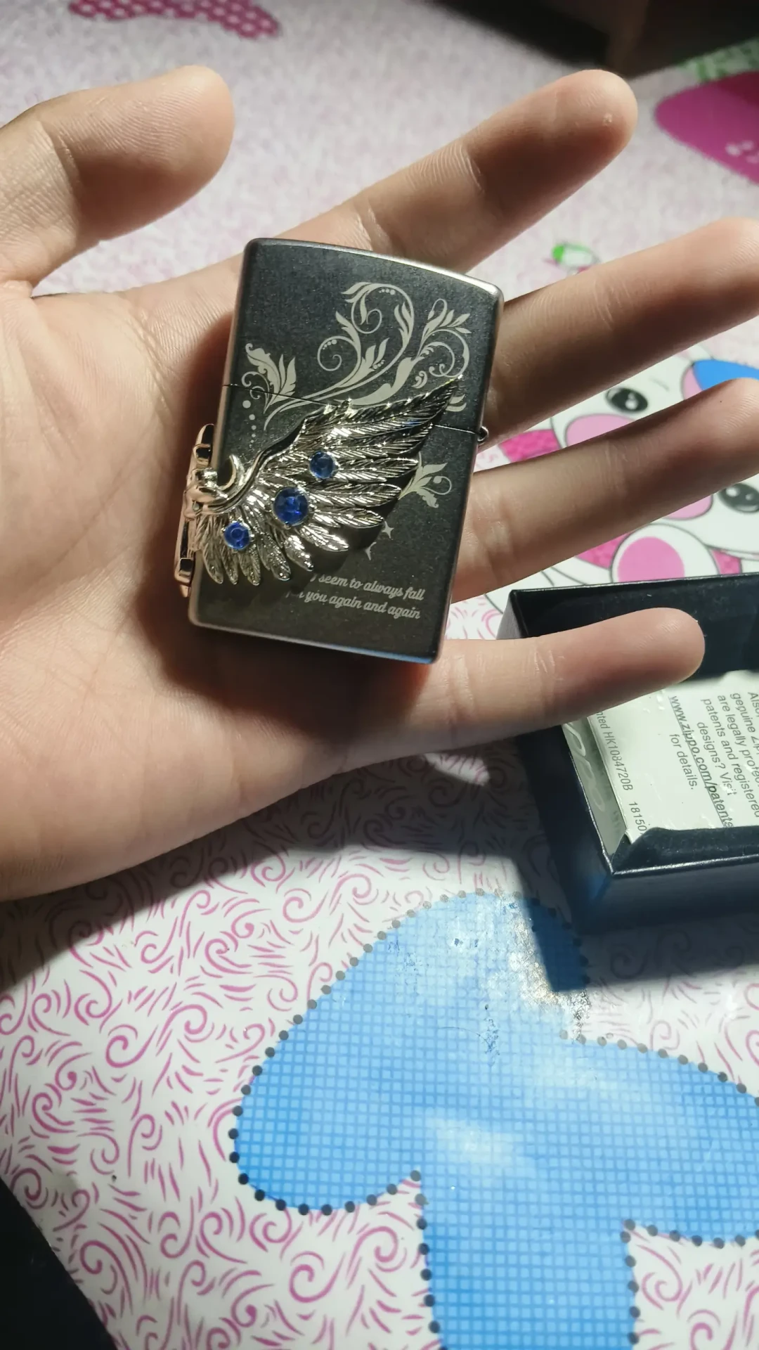 抽屉里的Zippo,能卖多少钱?翻完这个月的回血帖和回收报价,我把定价逻辑理成了两条线