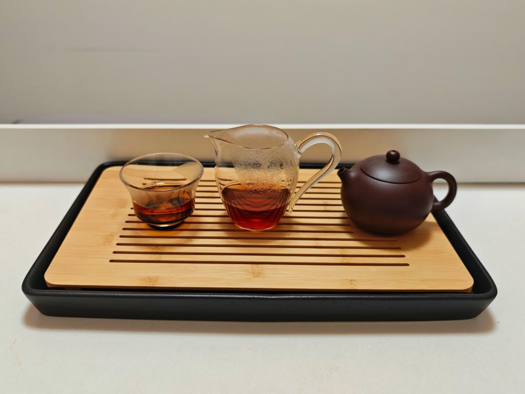 盲品14.5分垫底，老茶客却整件囤：下关沱茶的分数，没量出什么？