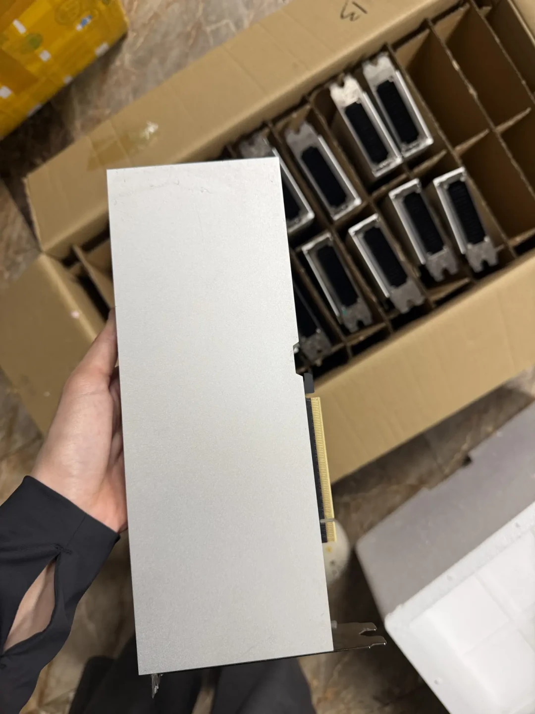 170HX从几百块炒到快一万:一边说“单卡胜双3090”,一边说“损失近1万”,接盘前先把这三笔账算清