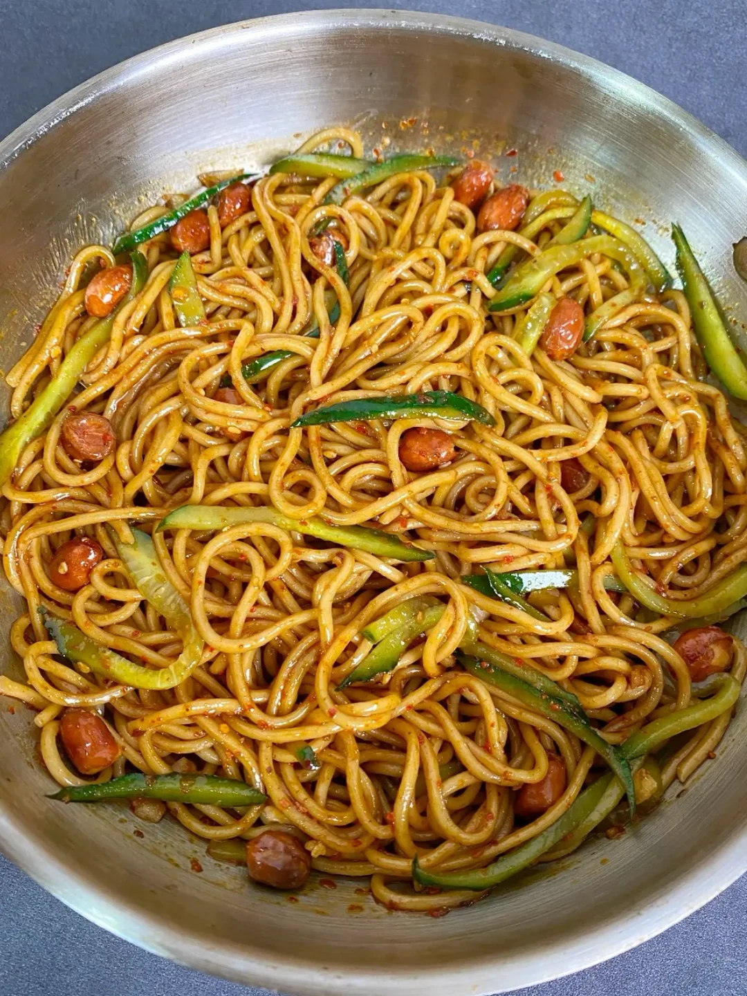 头伏饺子二伏面，三伏烙饼摊鸡蛋，唯独出伏没有标准答案？我把全网的地域答案对了一遍，顺手把这周的面也安排了