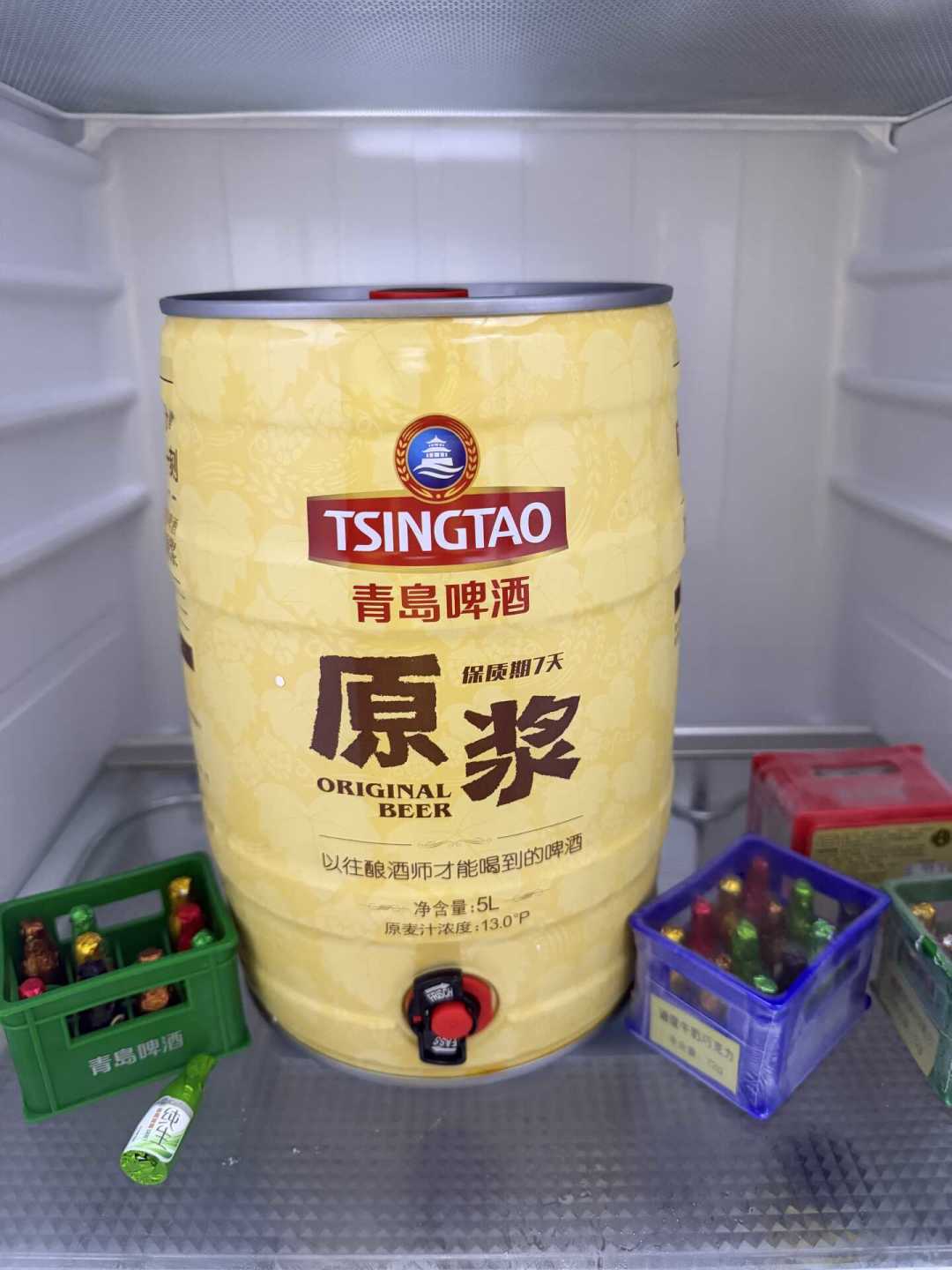 铁金刚开封能放30天,保拉纳却得24小时内喝完:我把八月的桶装啤酒测评翻完了