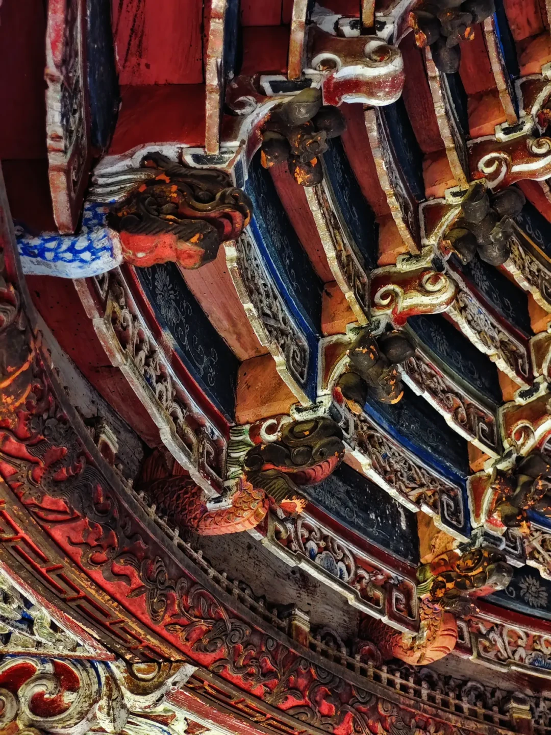 十座国保古戏台,门票全免:宁海的戏台藻井不是