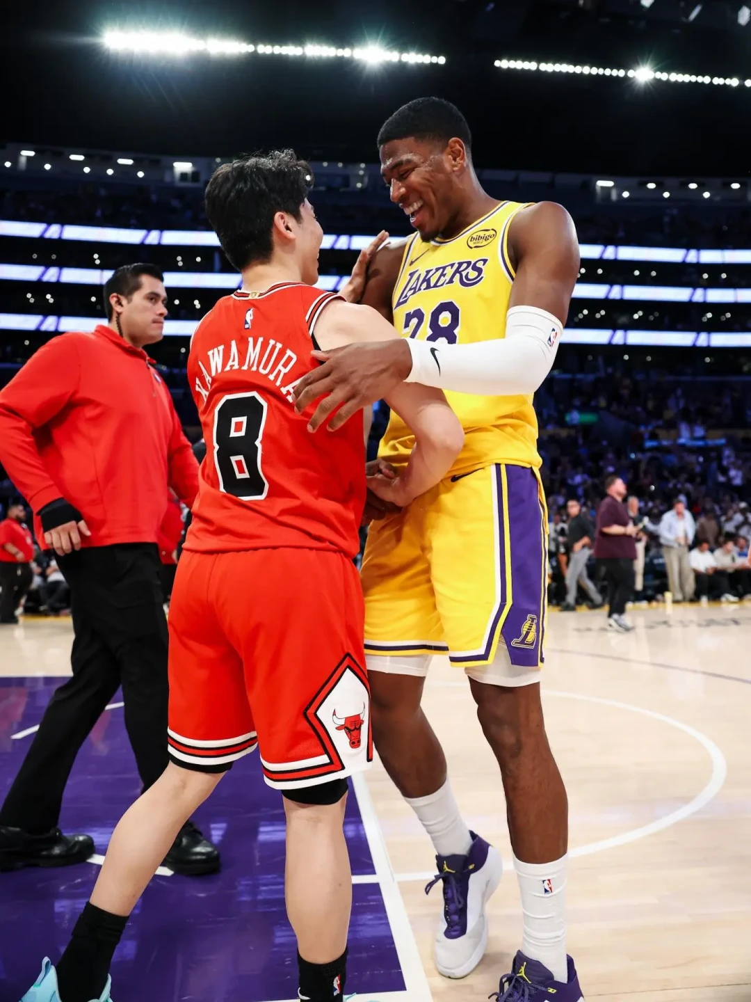 快船高管来日本考察:渡边雄太的两个队友在重考NBA,他已经交卷了